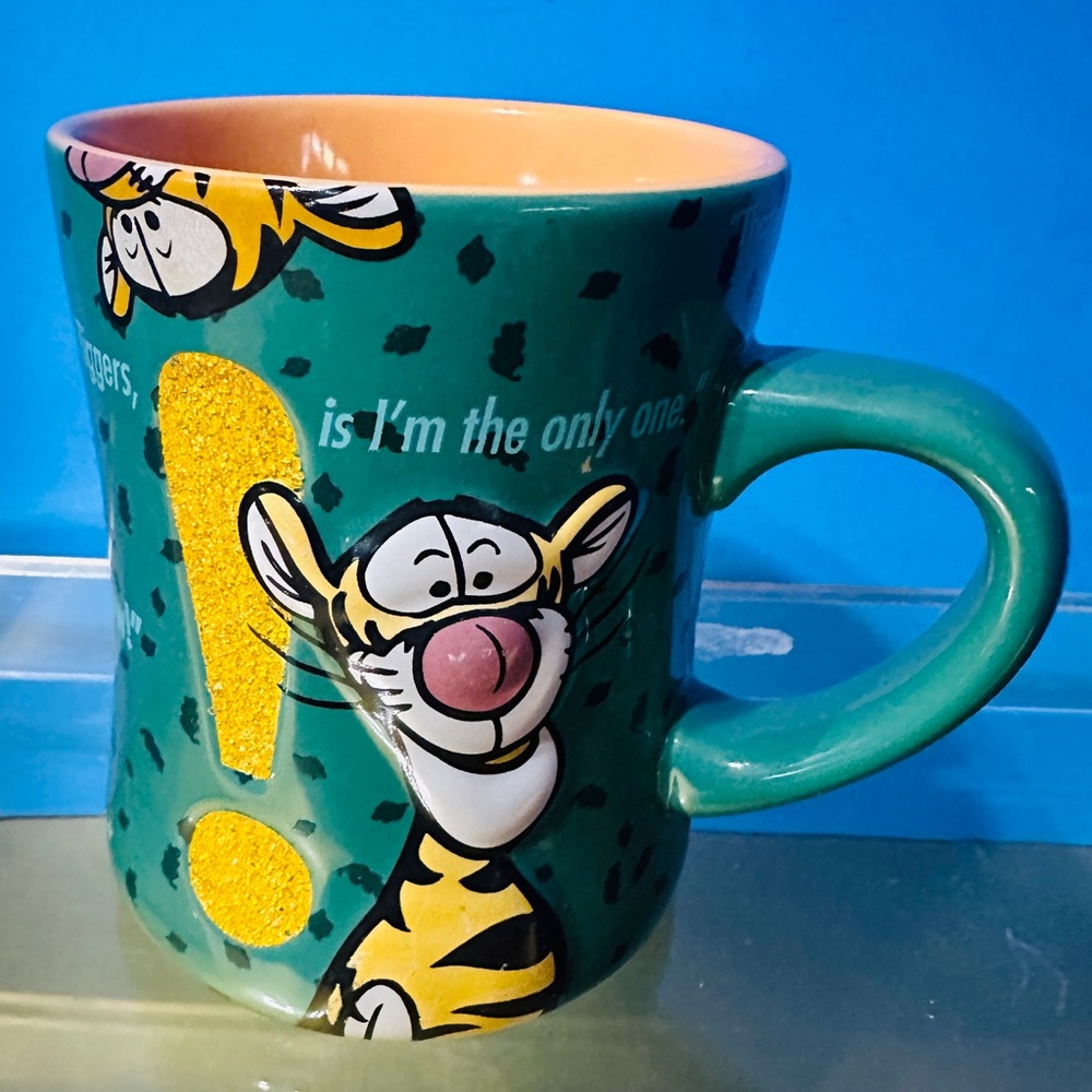 Disney Parks Winnie The Pooh Tigger 3D Embossed & Glittered Surface Ceramic Mug